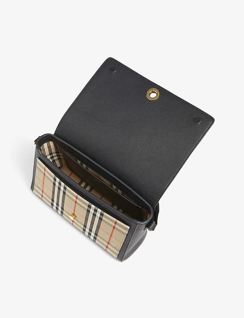 £700 Cash or BURBERRY Hackberry leather crossbody bag Competition Fox