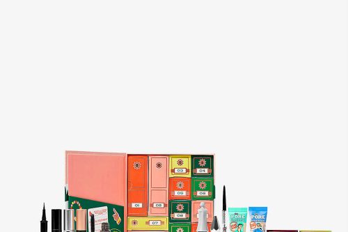 BENEFIT Sincerely Yours beauty advent calendar