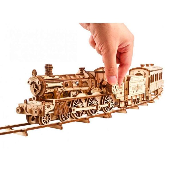 UGEARSHogwarts™ Express model kit Competition Fox