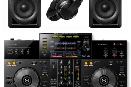 Pioneer DJ XDJ-RR, DM-40D & HDJ-X7 DJ Package