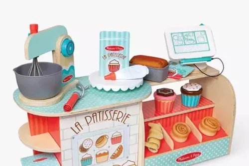 TOY DAY- AUTO WIN-Melissa & Doug La Patisserie Wooden Bake Shop #2