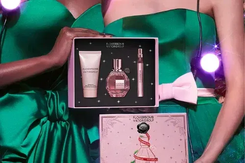 Viktor & Rolf Flowerbomb Eau de Parfum 50ml Fragrance Gift Set