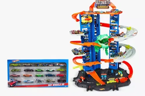 TOY DAY- AUTO WIN- Hot Wheels City Ultimate Garage Track Set Bundle with Hot Wheels Character Cars, Pack of 20