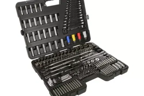 Halfords Advanced 200 Pc Socket and Ratchet Spanner Set