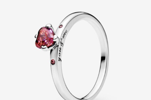 PANDORA Sparkling Red Heart Ring