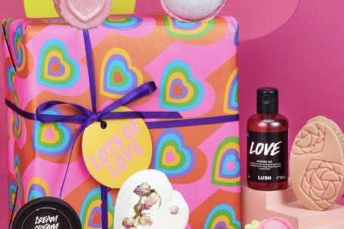 AUTO WIN - LUSH Lots Of Love Gift Set