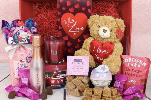 AUTO WIN - The Luxury With Love Hamper