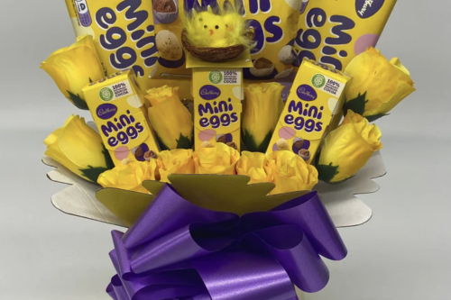 AUTO WIN - Cadburys Mini Eggs With Silk Flowers Chocolate Easter Bouquet - 25/02