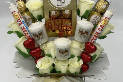 AUTO WIN - Ferrero Rocher, Love Hearts, Yankee Candles & Roses Valentine's Day Bouquet
