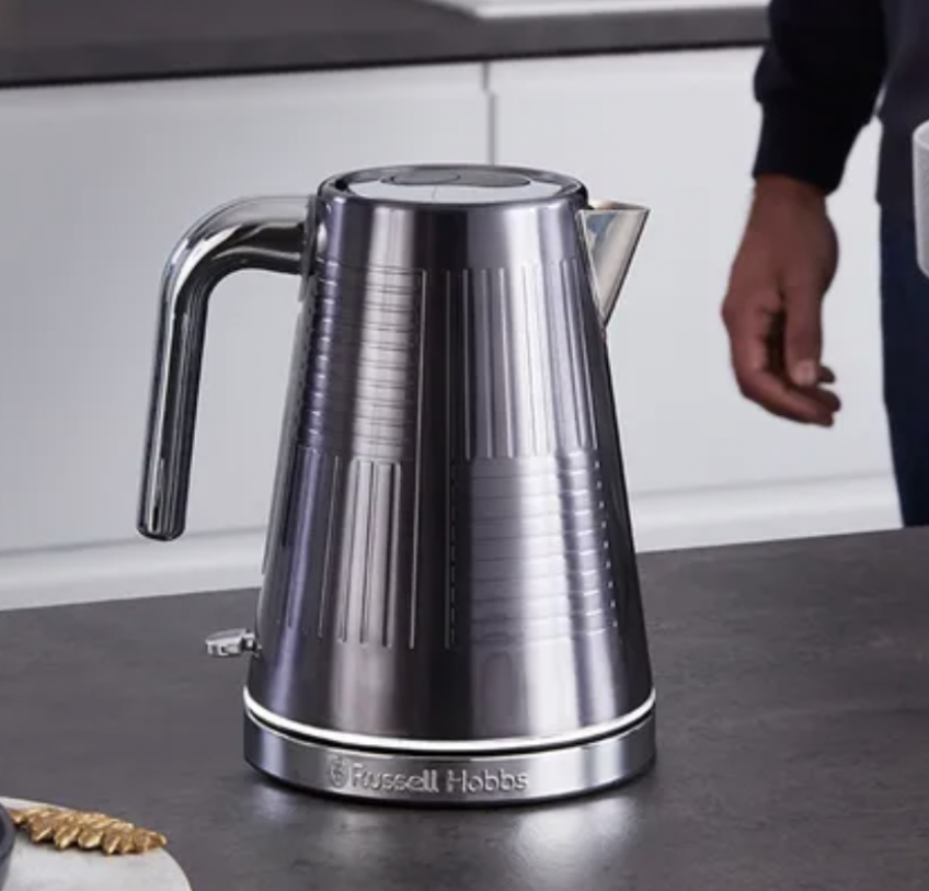 Russell Hobbs Geo Steel Kettle and Toaster Set Competition Fox