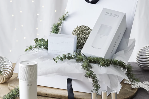 AUTO WIN - White Company - Portable Electronic Diffuser & Set Of 3 Fragrance Oils