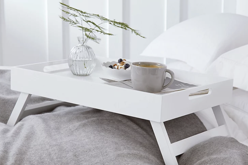 AUTO WIN - THE WHITE COMPANY Matte White Breakfast in Bed Tray