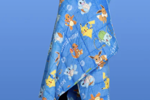 AUTO WIN - Pokémon Oodie Weighted Blanket 6.8KG - 07/04