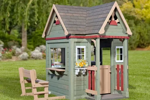 Backyard Discovery Victorian Inn Cedar Playhouse (2-10 Years)