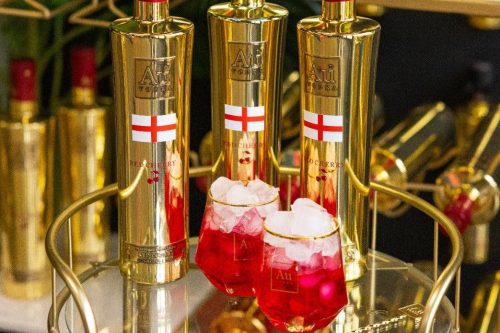 AUTO WIN - 3 X ST GEORGE'S LIMITED EDITION RED CHERRY