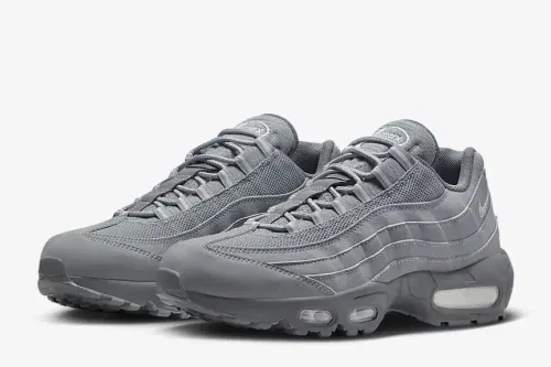 Nike Air Max 95 Men's Shoes - 14/04