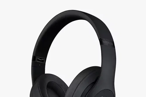 Beats Studio³ Wireless Bluetooth Over-Ear Headphones with Pure Adaptive Noise Cancelling & Mic/Remote, Matte Black