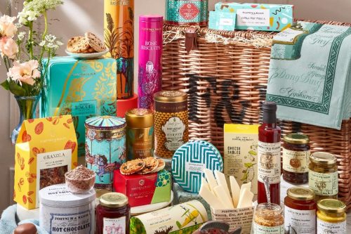 AUTO WIN-The Fortnum's Family Hamper