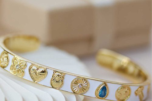 AUTO WIN - LA MAISON COUTURE With Love Darling Global Goal remelted-brass, zircon and enamel cuff bracelet - 22/06