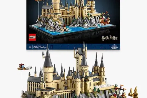 LEGO Hogwarts Castle & Grounds
