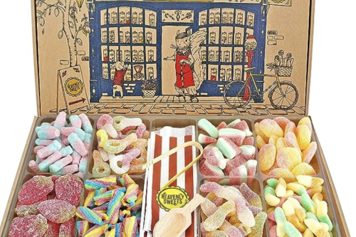 QUICK! AUTO WIN - **3 WINNERS** Win a Large Luxury Fizzy Sweets Gift Box – 1.2kg