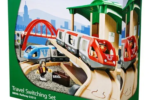 auto win-BRIO World Travel Switching Train Set, FSC-Certified (Beech)