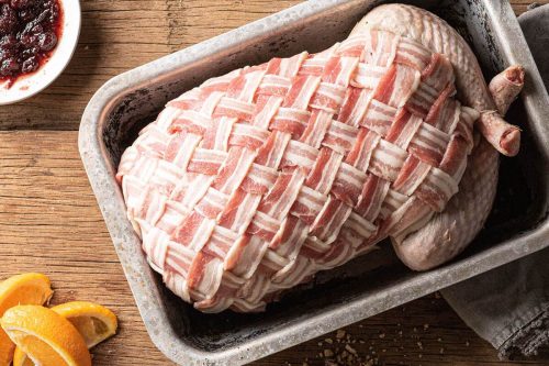 AUTO WIN - DARTS FARM  FREE RANGE, EASY CARVE TURKEY WITH CRANBERRY, ORANGE & CHESTNUT STUFFING- 22/10