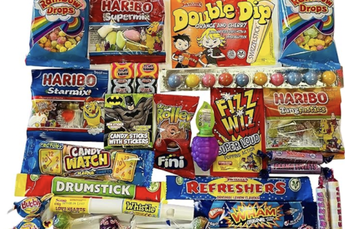 QUICK AUTO WIN - **3 WINNERS** Retro Sweets Gift Box