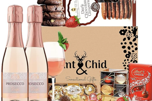 QUICK AUTO WIN - The Pink Rose Prosecco Chocolate Hamper Gift Set