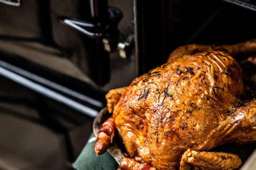 DARTS FARM -FREE RANGE WHOLE BRONZE TURKEY