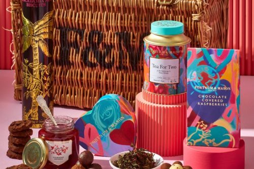 AUTO WIN - The Lovestruck Hamper - 27/01