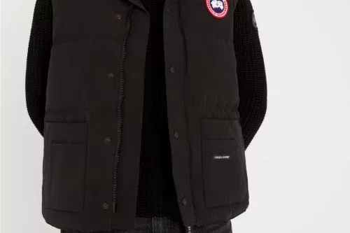 CANADA GOOSE Freestyle padded slim-fit shell-down gilet