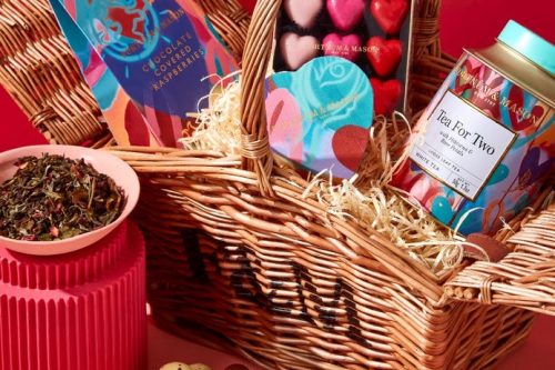 AUTO WIN- FORTNUM AND MASON-The For My Sweetheart Hamper