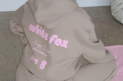 WHITE FOX- ERA 8 OVERSIZED HOODIE MOONCAKE -AUTO WIN 08/06