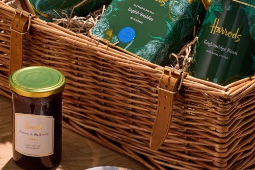 HARRODS -THE TEA TIME TREATS HAMPER -AUTO WIN 17/06