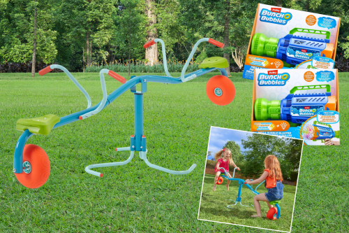TP SPIRO SPIN CYCLONE SEESAW & BUNCH O BUBBLES MOTORISED MEGA BUBBLE BLASTER BY ZURU X2- AUTO WIN 28/07