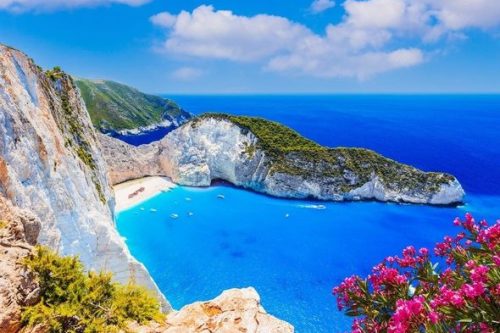 LUX ZANTE  HOLIDAY FOR 2 -AUTO WIN