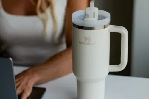 🦊 STANLEY QUENCHER –CREAM– AUTO WIN 09/10