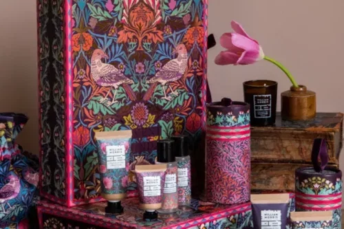 🦊William Morris At Home Bird & Yare 24 Day Beauty Advent Calendar-AUTO WIN 15/09