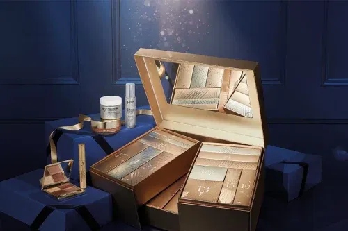 NO7 -Ultimate Beauty Calendar - AUTO WIN