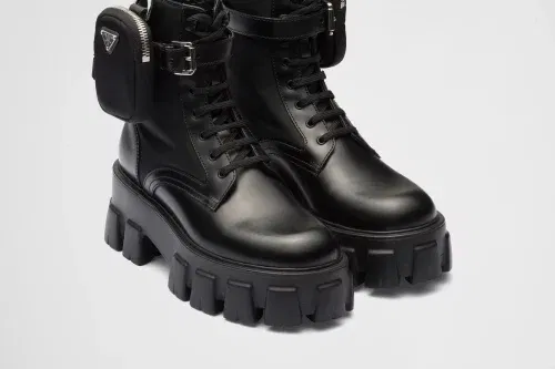 🦊 PRADA Monolith leather and Re-Nylon boots with pouch-AUTO WIN