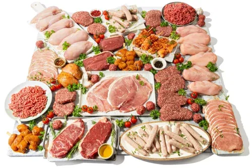 🦊MUSCLE FOOD-OUR 90 PIECE FAMILY FEEDER HAMPER -AUTO WIN 10/11