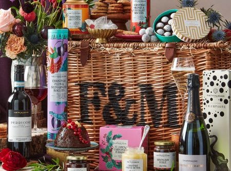 The Fortnum's Classic Christmas Hamper