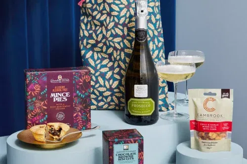 🦊Christmas Treats Gift Sack- AUTO WIN 03/11