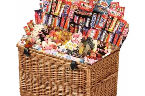 🦊 THE AWESOME GIANT RETRO SWEET HAMPER A SWEET HAMPER LIKE NO OTHER-AUTO WIN #2