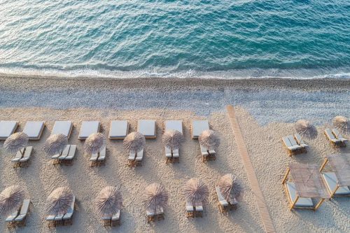 HOLIDAY FOR 2 PRIVATE SWIM UP SERENITY IN GREECE