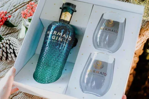 🦊MERMAID GIN GIFT SET-AUTO WIN 06/12