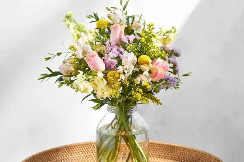 BLOOM & WILD-3 Months of Statement Letterbox Flowers  - (DELIVERED THROUGH THE LETTERBOX) AUTO WIN