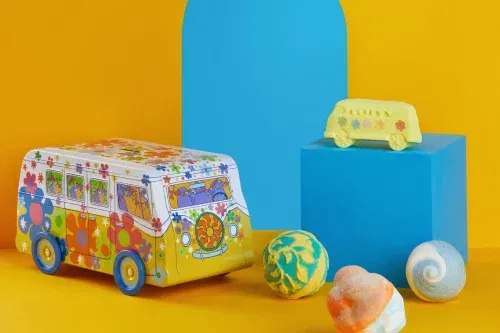 🦊 LUSH -Magic Bus Gift Set -AUTO WIN 16/02