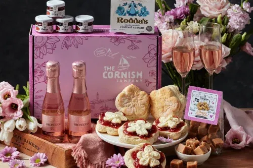 🦊The Petals & Prosecco Hamper-AUTO WIN 23/02